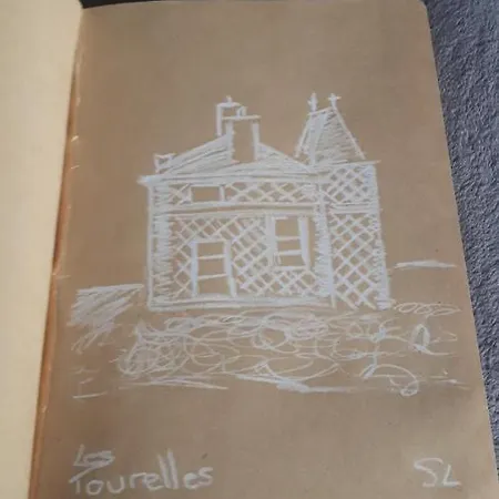 Oda ve Kahvaltı La Tourelle 3*