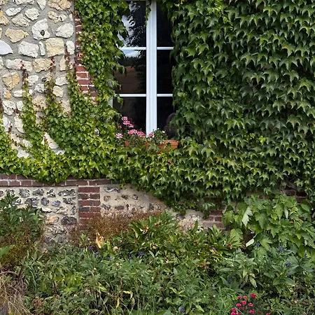 Bed & Breakfast La Tourelle 3*