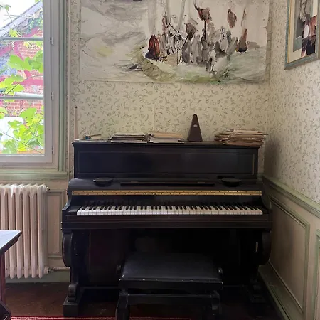 Bed & Breakfast La Tourelle Vascoeuil
