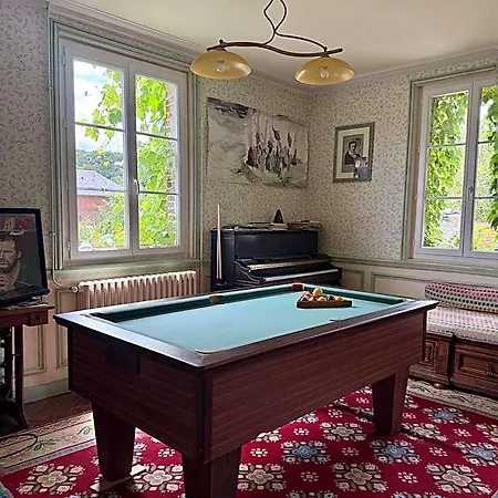 La Tourelle Bed & Breakfast Vascoeuil