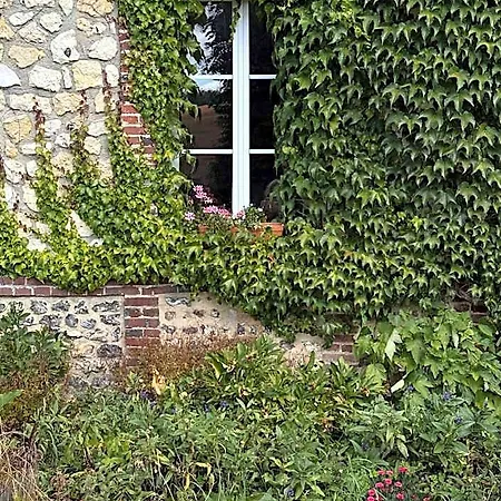 La Tourelle Bed & Breakfast Vascoeuil